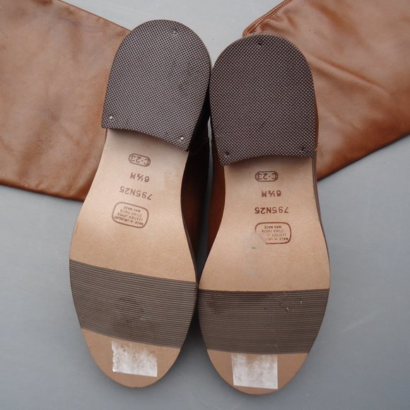 SIZE 6.5. NATURALIZER leather riding boots. - Picture 11 of 16